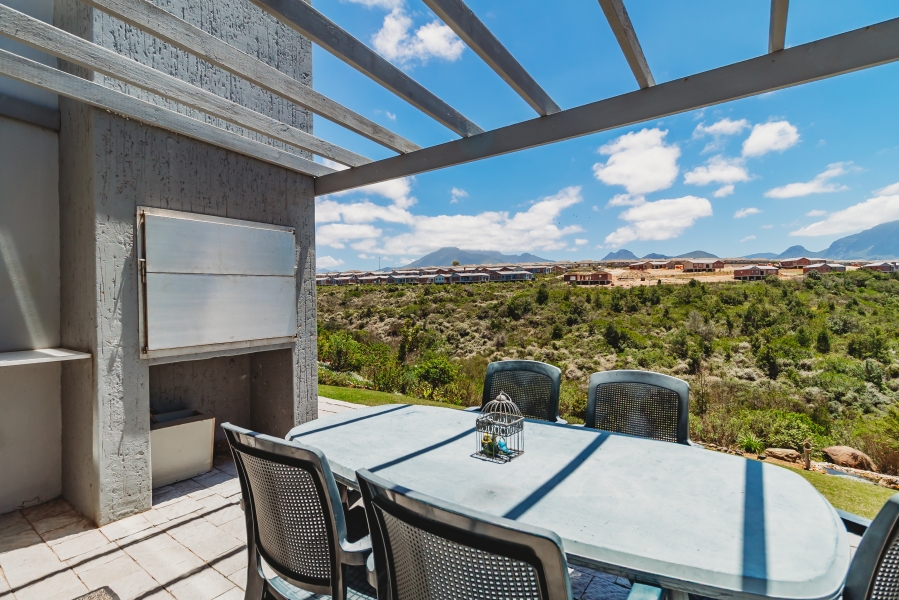 4 Bedroom Property for Sale in Welgelegen Western Cape